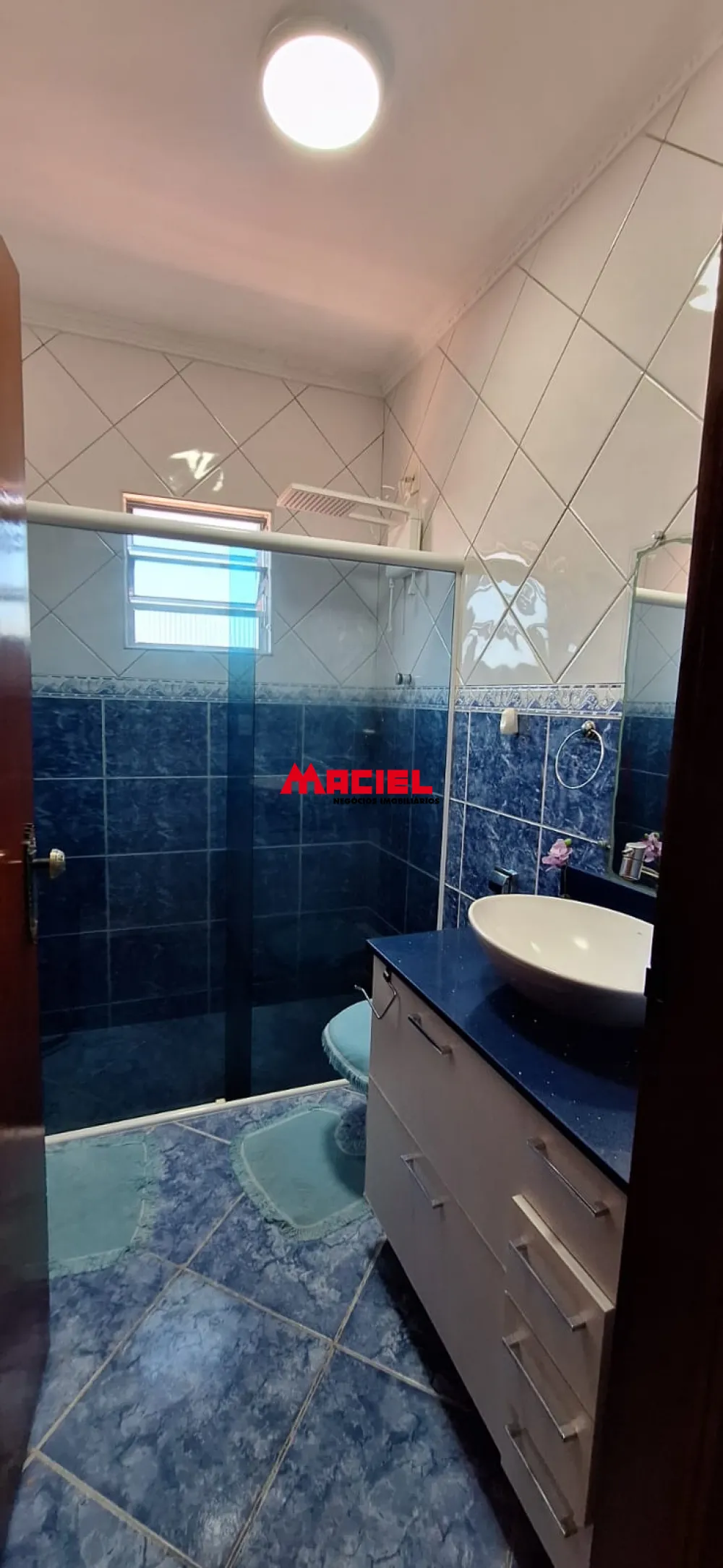 Alugar Casa / Sobrado em S&atilde;o Jos&eacute; dos Campos R$ 3.000,00 - Foto 22