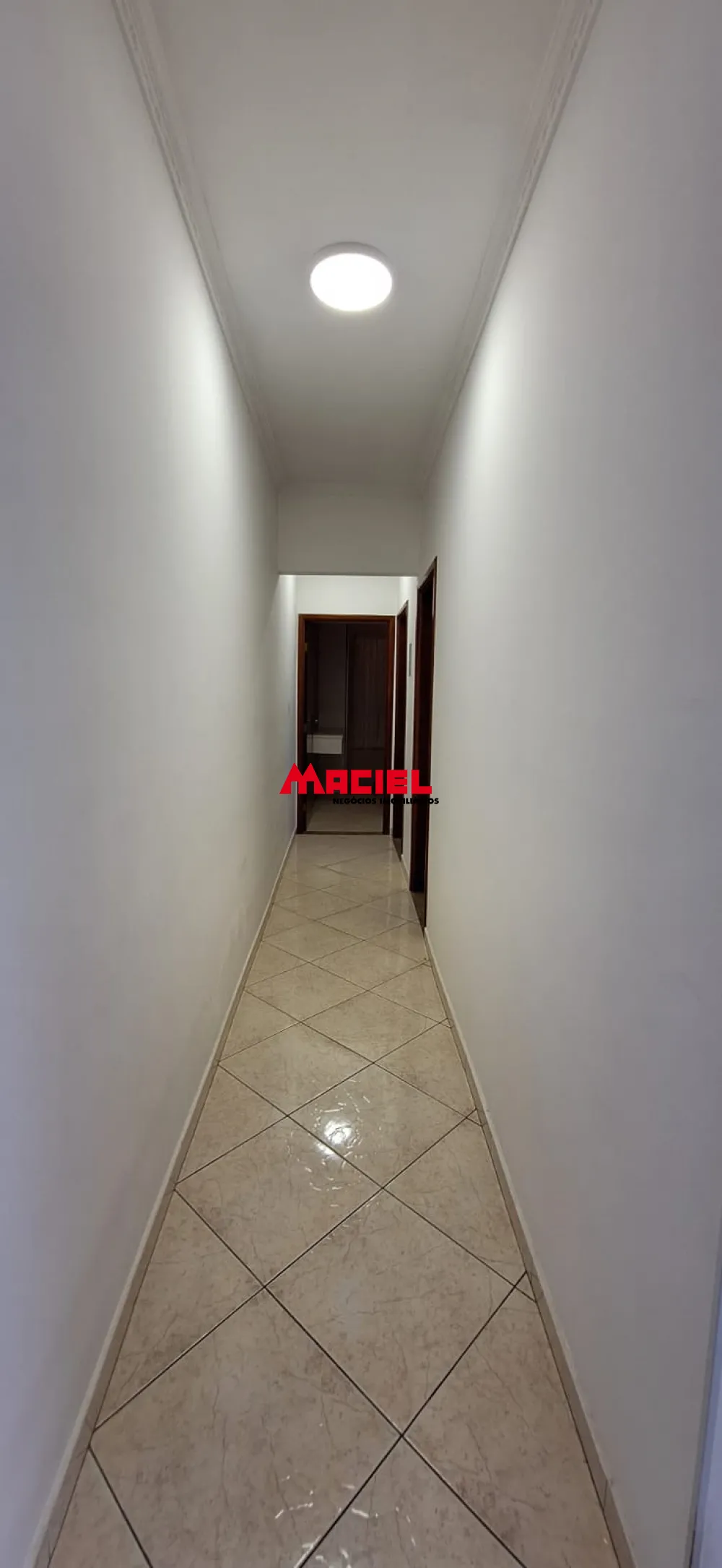 Alugar Casa / Sobrado em S&atilde;o Jos&eacute; dos Campos R$ 3.000,00 - Foto 23