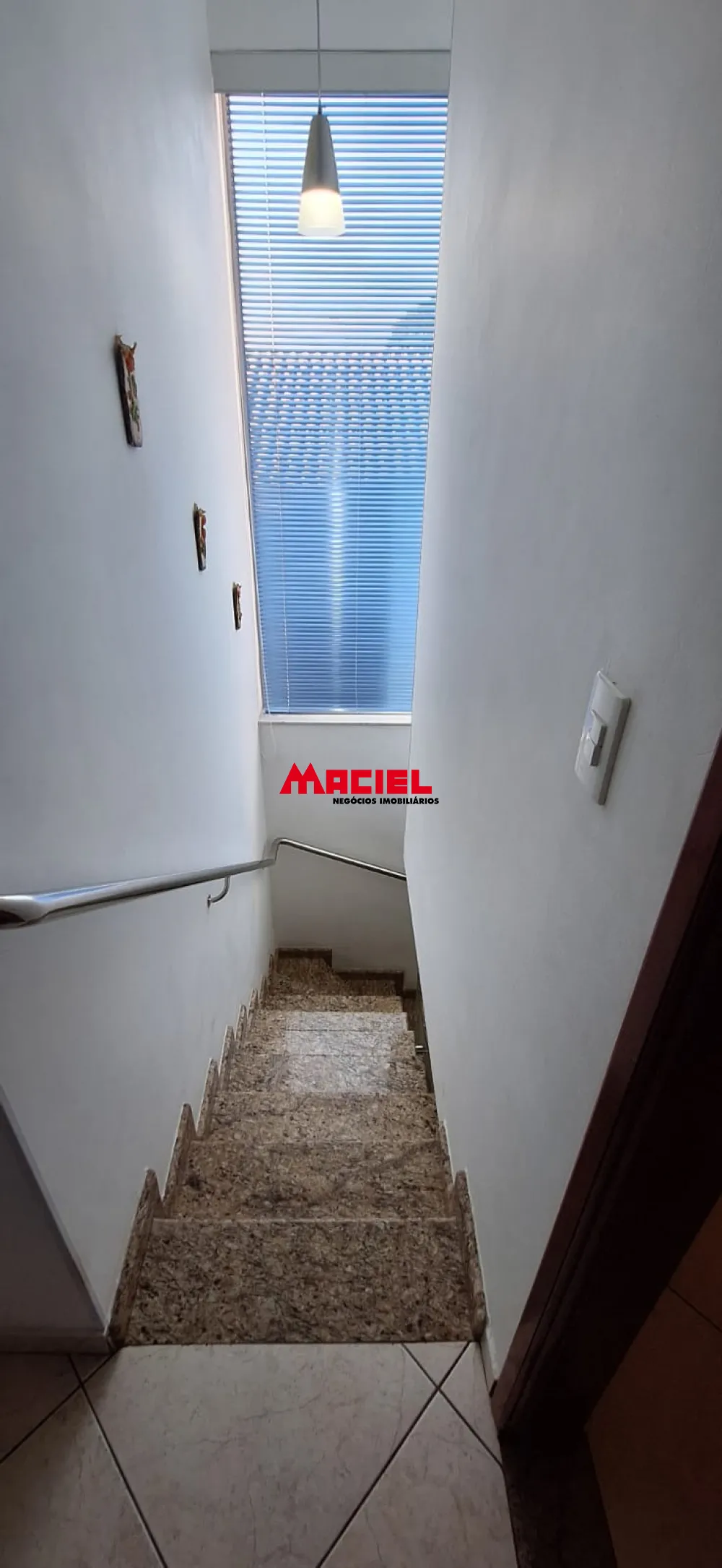 Alugar Casa / Sobrado em S&atilde;o Jos&eacute; dos Campos R$ 3.000,00 - Foto 24