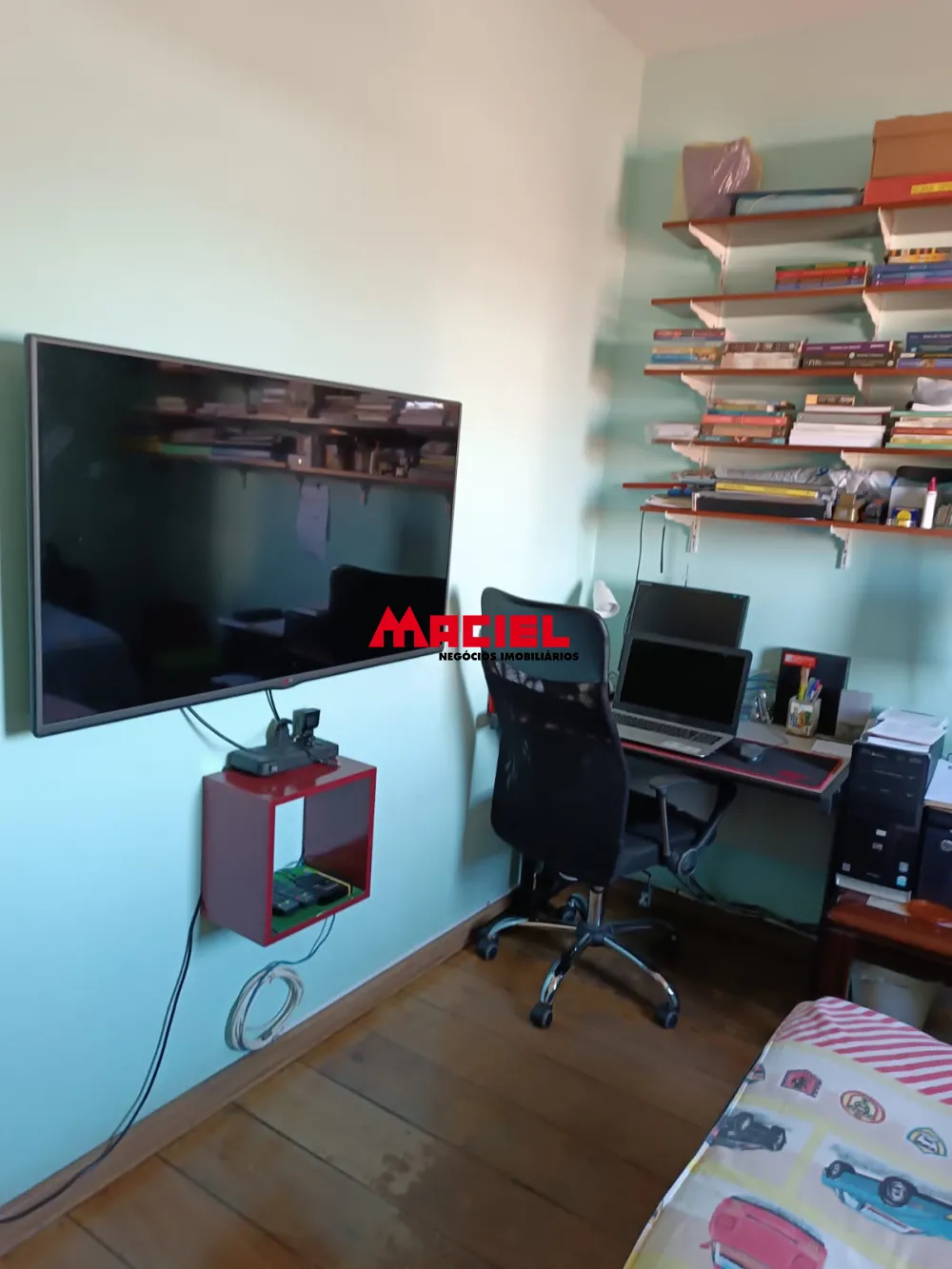 Comprar Casa / Sobrado em S&atilde;o Jos&eacute; dos Campos R$ 1.100.000,00 - Foto 9