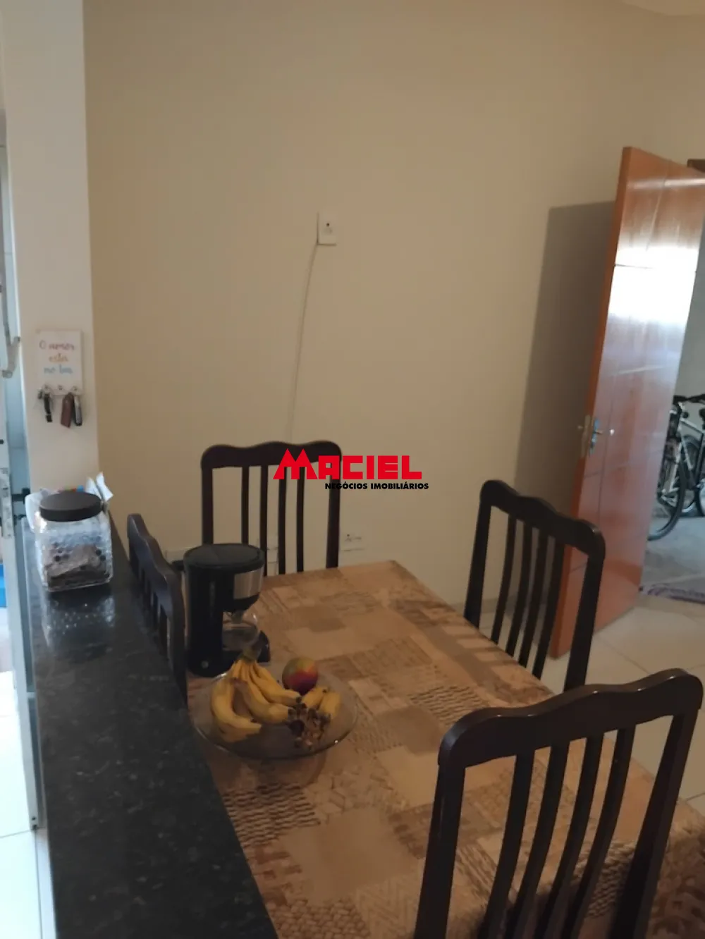 Comprar Casa / Padr&atilde;o em S&atilde;o Jos&eacute; dos Campos R$ 380.000,00 - Foto 6