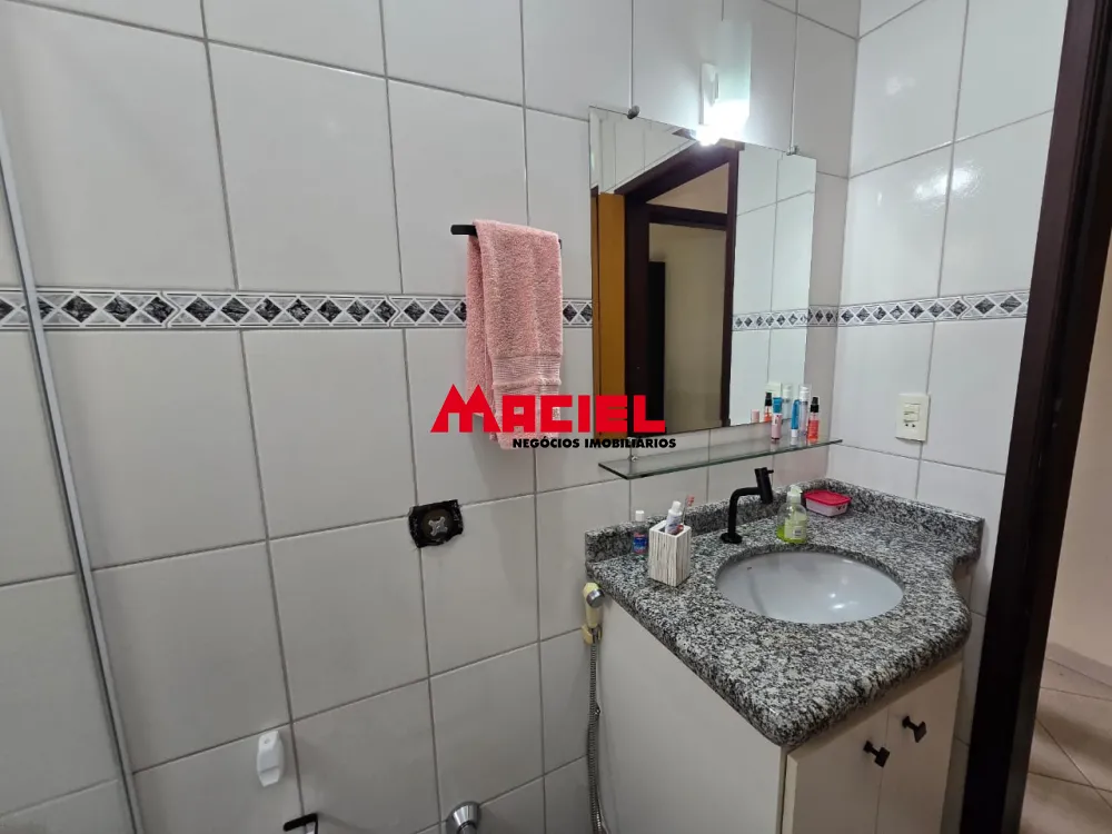 Comprar Casa / Sobrado em S&atilde;o Jos&eacute; dos Campos R$ 800.000,00 - Foto 42