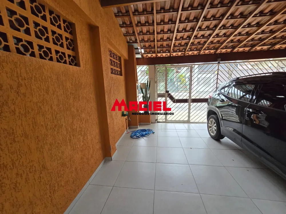Comprar Casa / Sobrado em S&atilde;o Jos&eacute; dos Campos R$ 800.000,00 - Foto 3