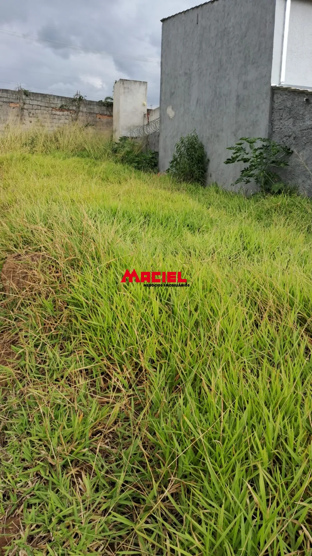 Comprar Terreno / Padr&atilde;o em S&atilde;o Jos&eacute; dos Campos R$ 100.000,00 - Foto 2