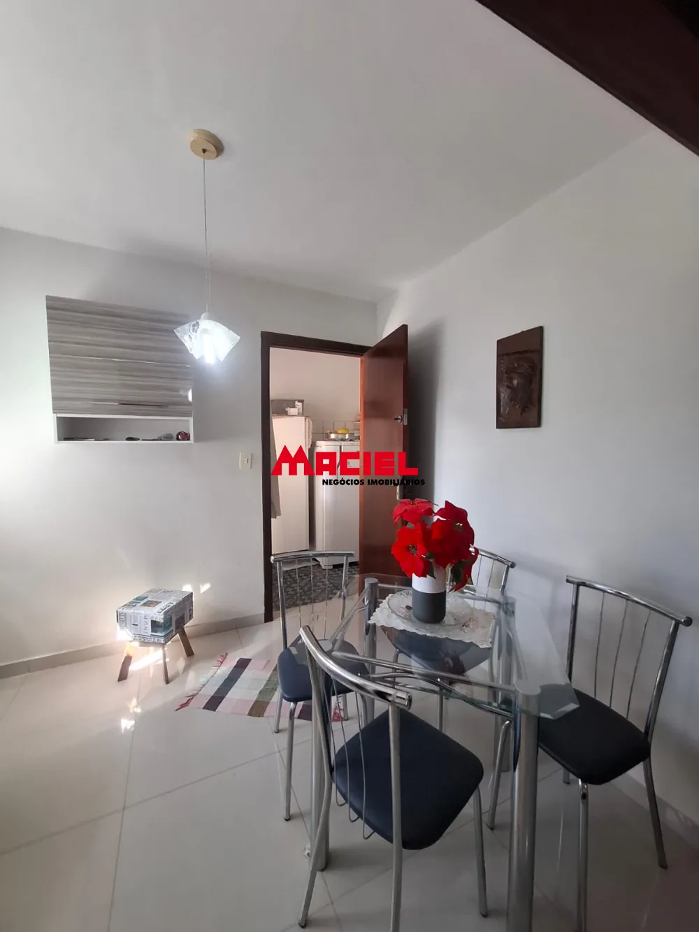 Comprar Casa / Padr&atilde;o em S&atilde;o Jos&eacute; dos Campos R$ 580.000,00 - Foto 4