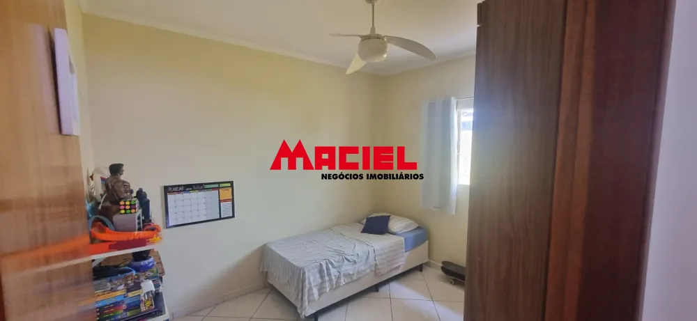 Comprar Casa / Padr&atilde;o em S&atilde;o Jos&eacute; dos Campos R$ 850.000,00 - Foto 3