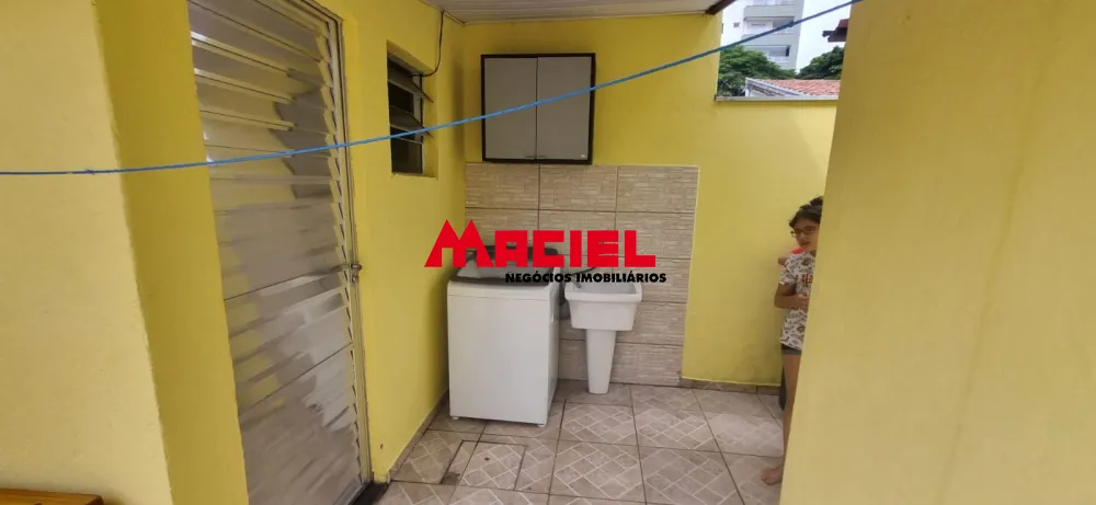 Comprar Casa / Padr&atilde;o em S&atilde;o Jos&eacute; dos Campos R$ 850.000,00 - Foto 4
