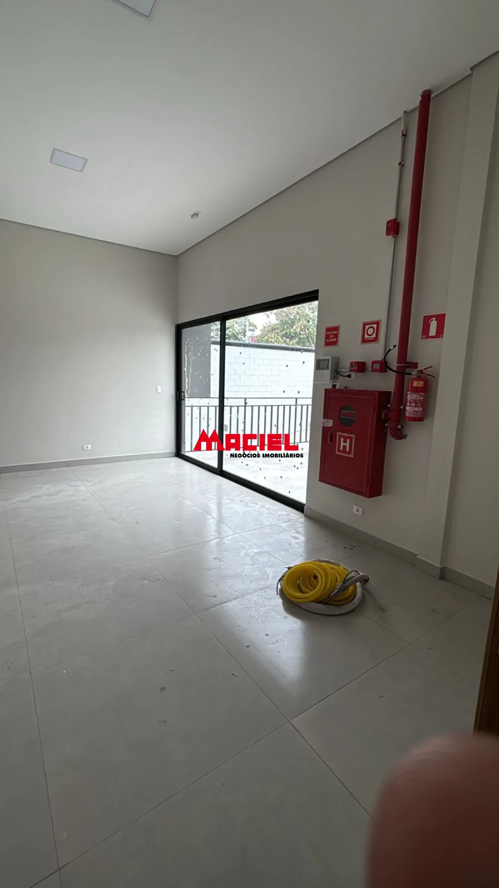 Alugar Comercial / Galp&atilde;o em S&atilde;o Jos&eacute; dos Campos R$ 40.000,00 - Foto 20