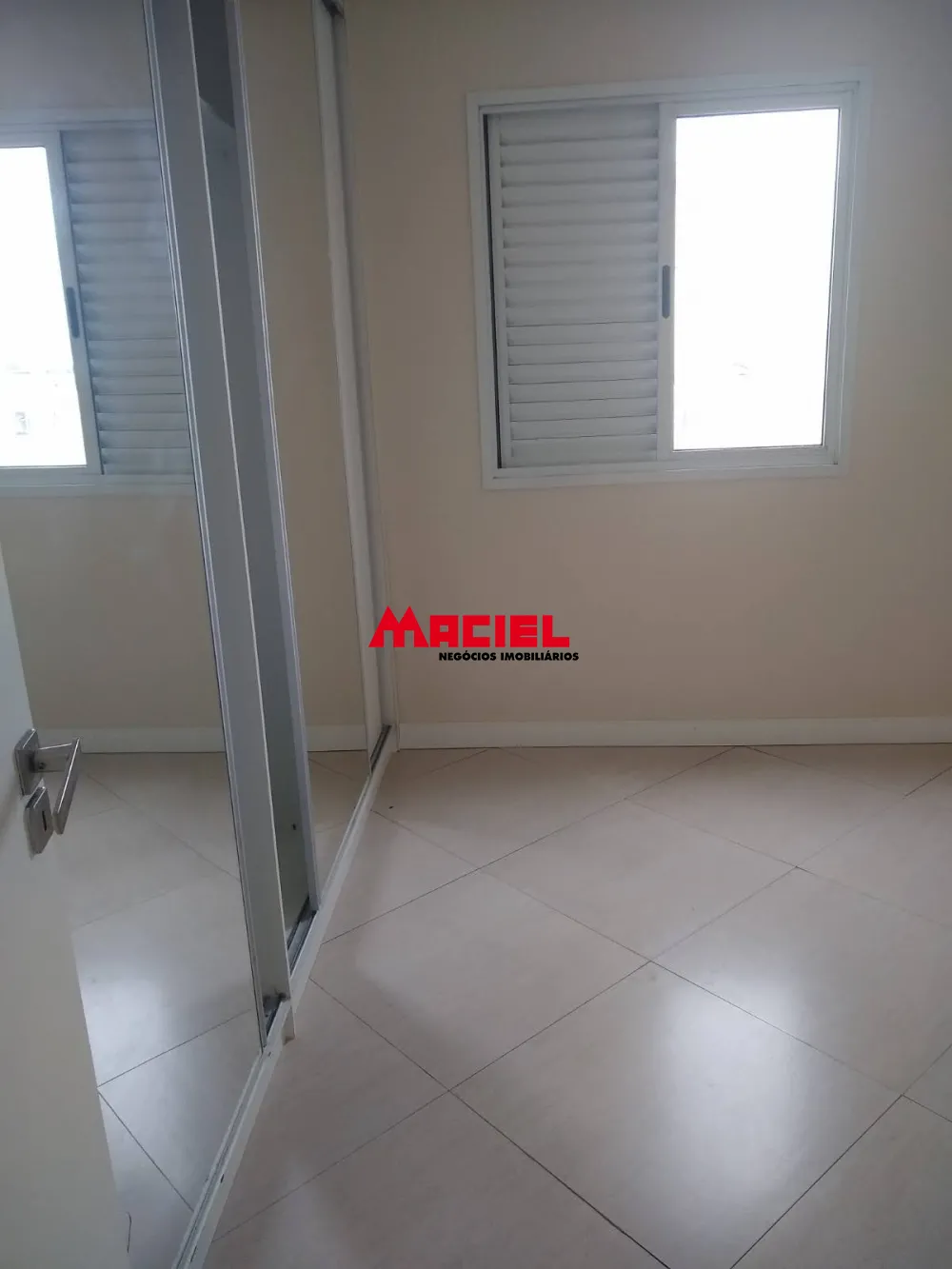 Comprar Apartamento / Padr&atilde;o em S&atilde;o Jos&eacute; dos Campos R$ 565.000,00 - Foto 10