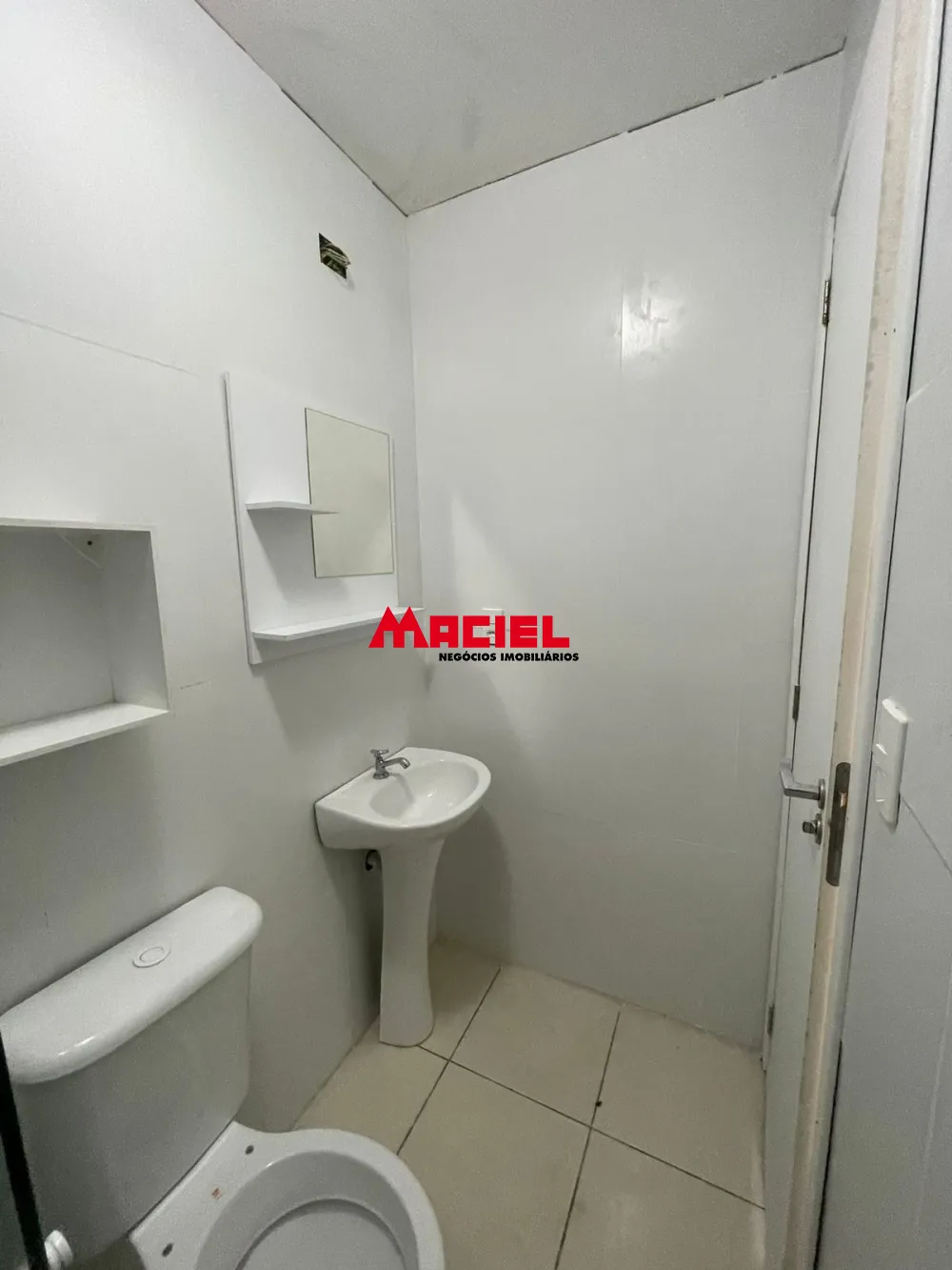 Comprar Apartamento / Padr&atilde;o em S&atilde;o Jos&eacute; dos Campos R$ 355.000,00 - Foto 12
