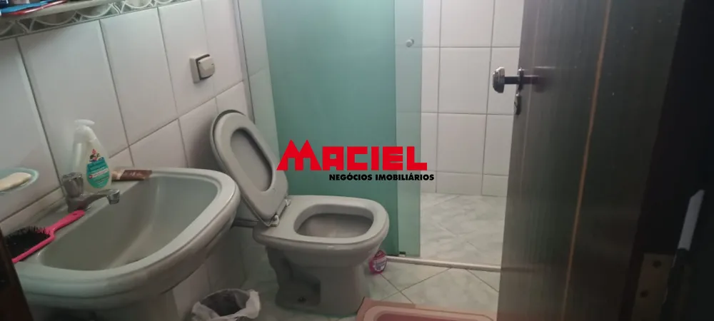 Comprar Casa / Sobrado em S&atilde;o Jos&eacute; dos Campos R$ 700.000,00 - Foto 12