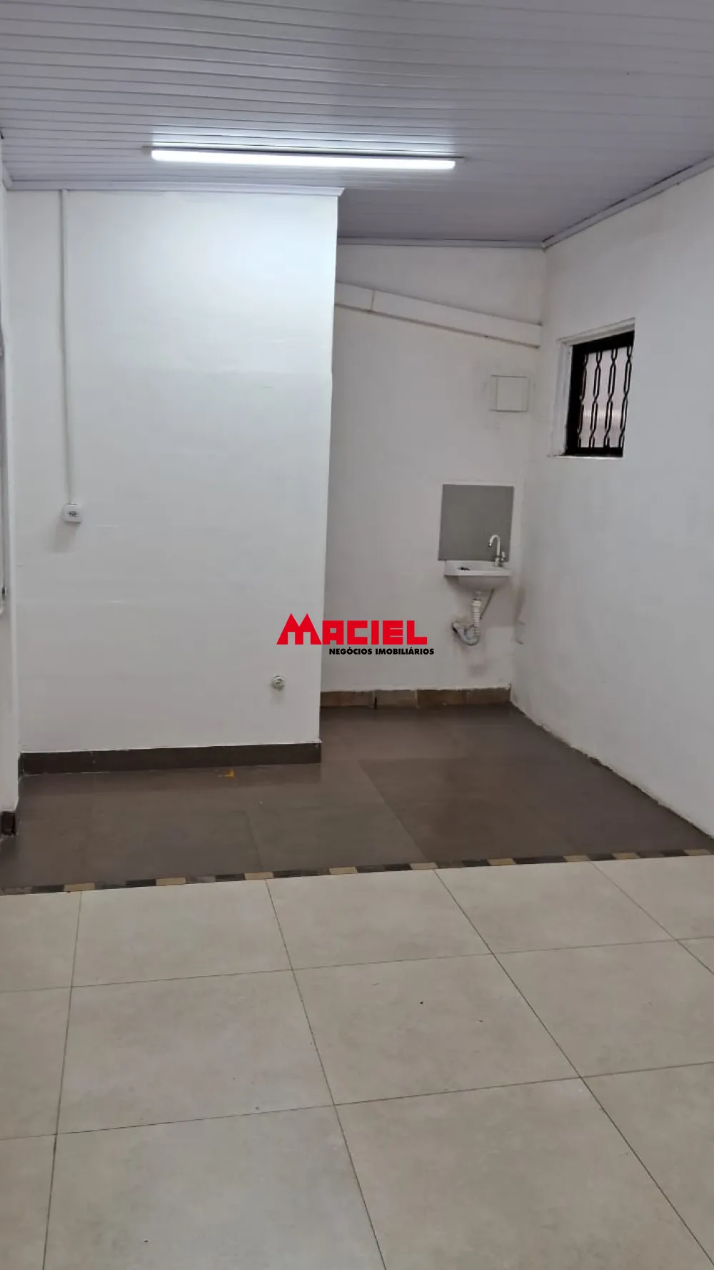 Alugar Comercial / Sala em S&atilde;o Jos&eacute; dos Campos R$ 1.800,00 - Foto 6