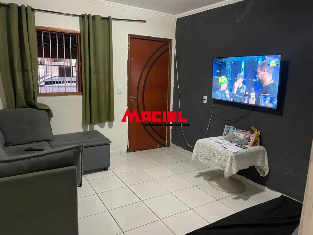Comprar Casa / Padr&atilde;o em S&atilde;o Jos&eacute; dos Campos R$ 270.000,00 - Foto 1