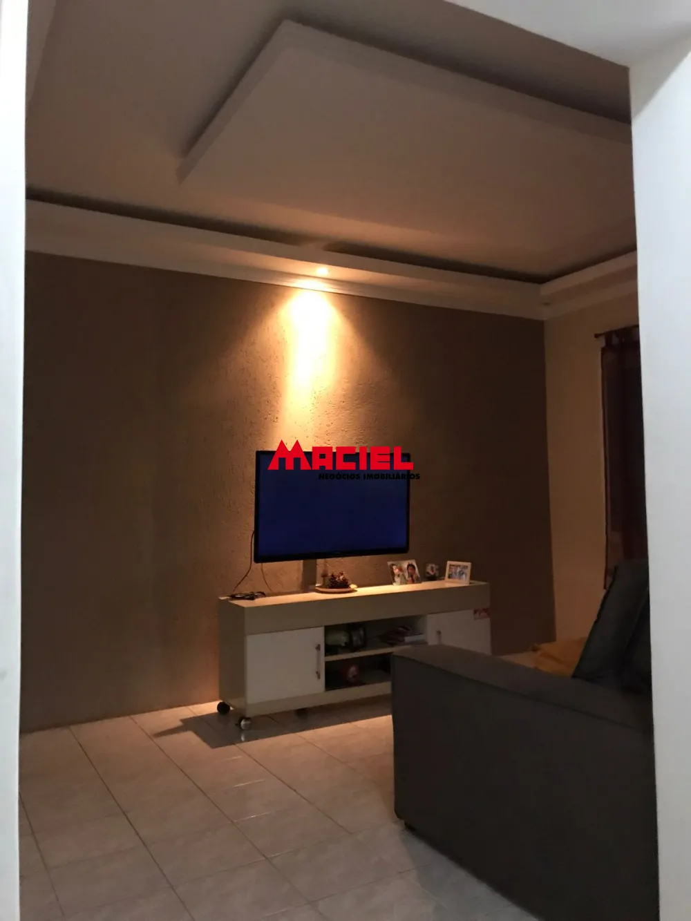 Comprar Casa / Padr&atilde;o em S&atilde;o Jos&eacute; dos Campos R$ 359.999,99 - Foto 2