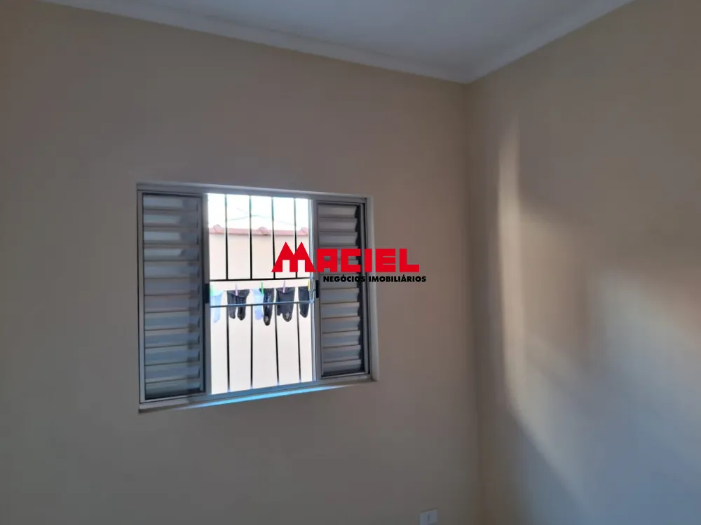Comprar Casa / Padr&atilde;o em S&atilde;o Jos&eacute; dos Campos R$ 350.000,00 - Foto 12