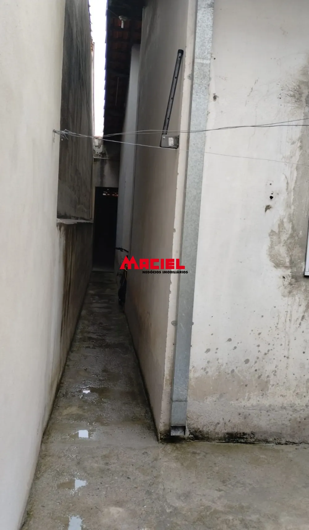 Comprar Casa / Padr&atilde;o em Ca&ccedil;apava R$ 290.000,00 - Foto 2