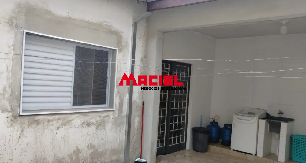 Comprar Casa / Padr&atilde;o em Ca&ccedil;apava R$ 290.000,00 - Foto 3