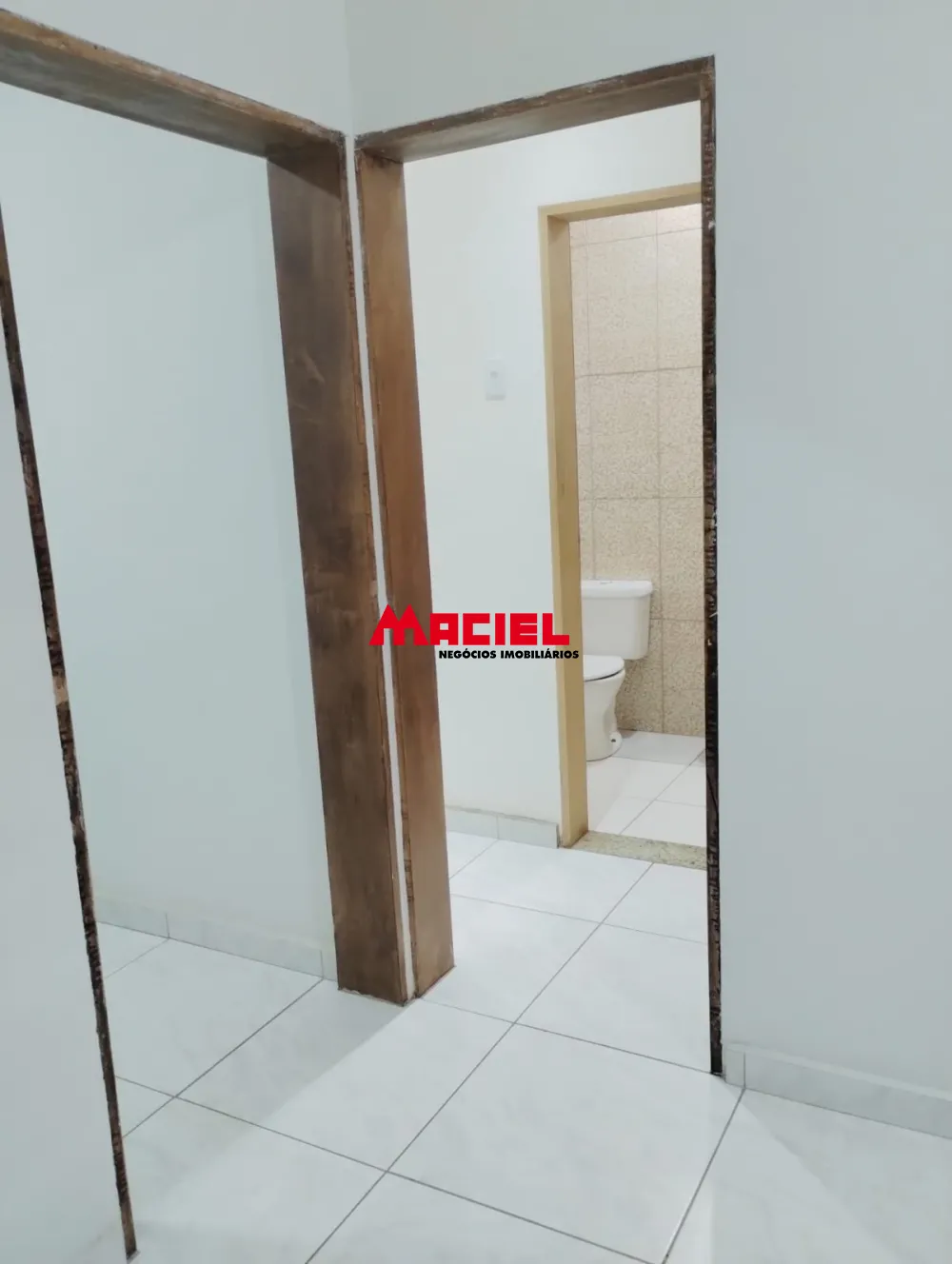 Comprar Casa / Padr&atilde;o em Ca&ccedil;apava R$ 290.000,00 - Foto 9