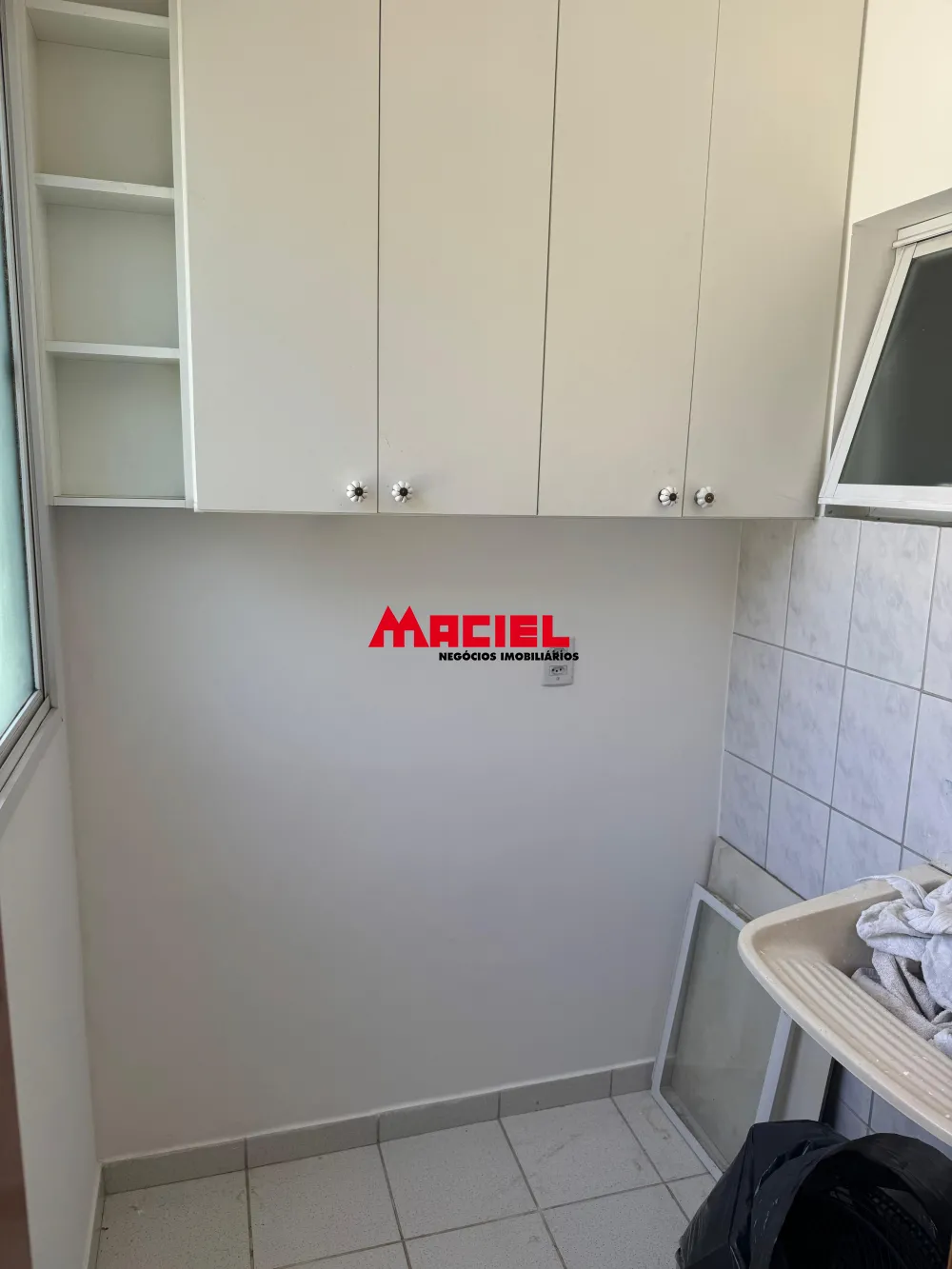 Alugar Apartamento / Padr&atilde;o em S&atilde;o Jos&eacute; dos Campos R$ 3.000,00 - Foto 25