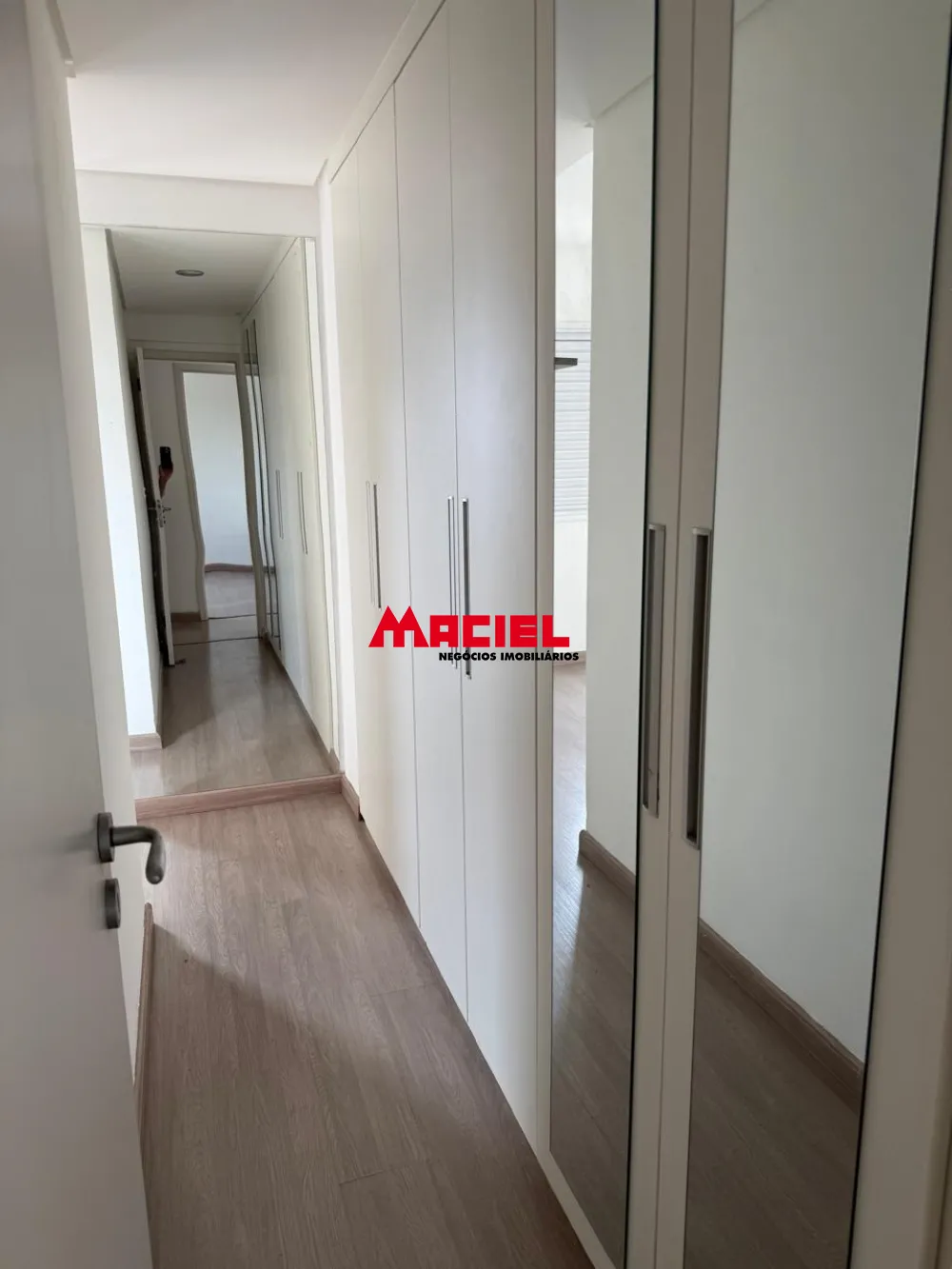 Comprar Apartamento / Padr&atilde;o em S&atilde;o Jos&eacute; dos Campos R$ 850.000,00 - Foto 8