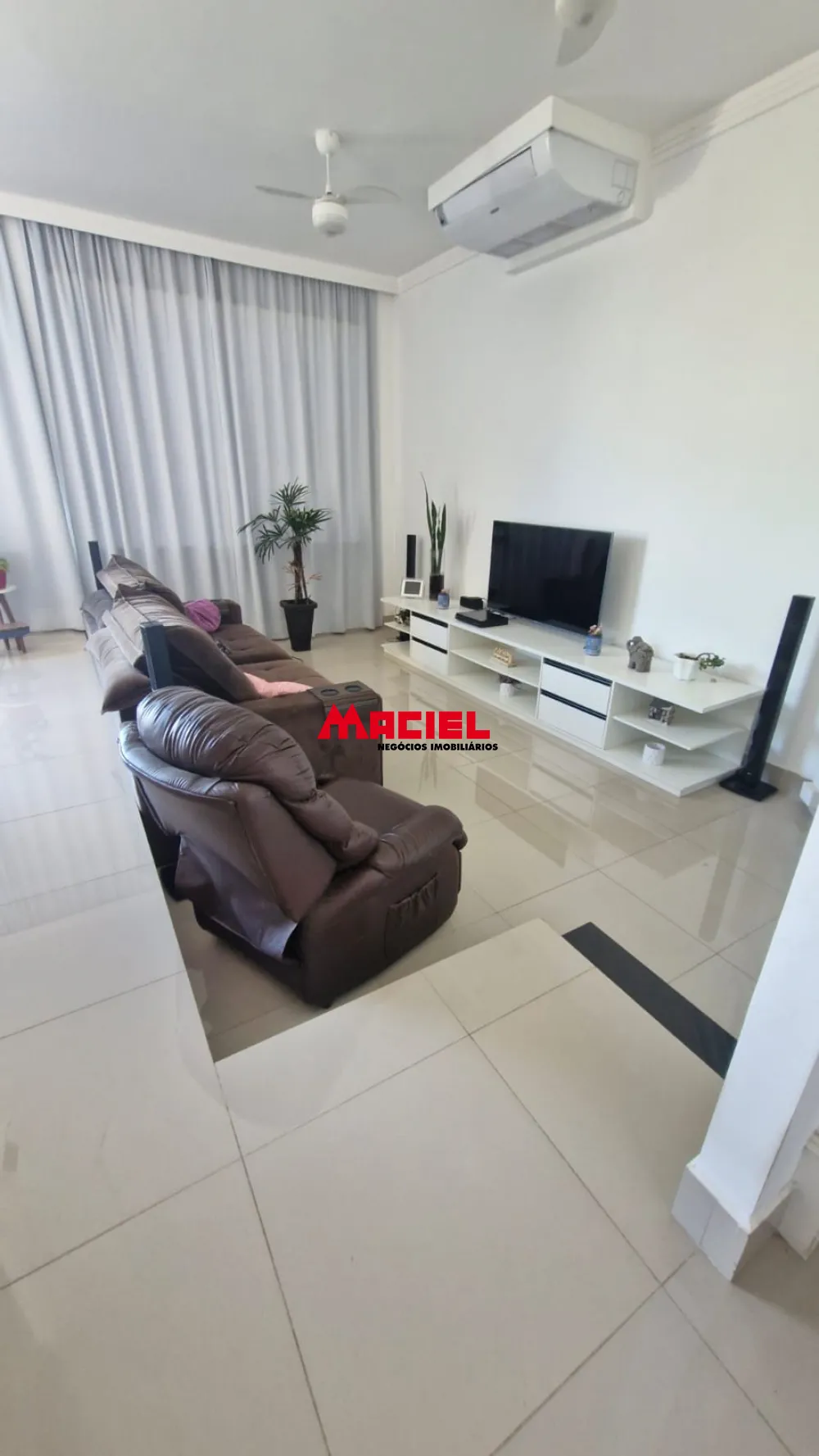 Comprar Casa / Condom&iacute;nio em S&atilde;o Jos&eacute; dos Campos R$ 3.200.000,00 - Foto 14