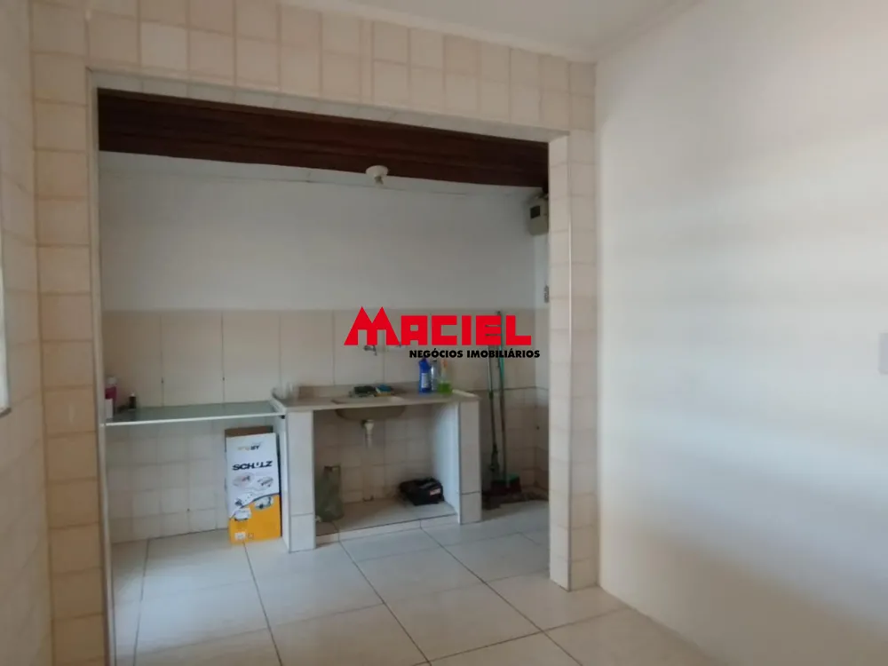 Alugar Casa / Padr&atilde;o em S&atilde;o Jos&eacute; dos Campos R$ 3.000,00 - Foto 12