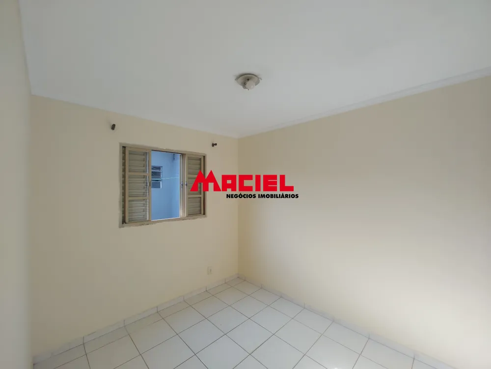 Comprar Casa / Padr&atilde;o em S&atilde;o Jos&eacute; dos Campos R$ 330.000,00 - Foto 6