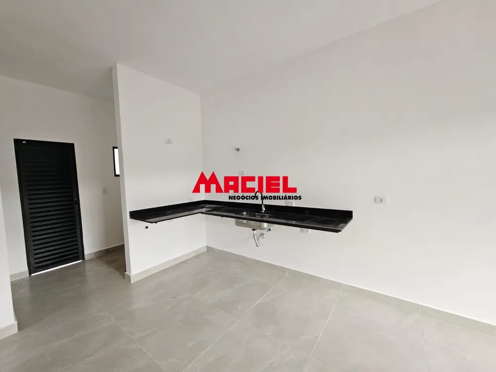 Comprar Casa / Padr&atilde;o em Ca&ccedil;apava R$ 405.000,00 - Foto 3