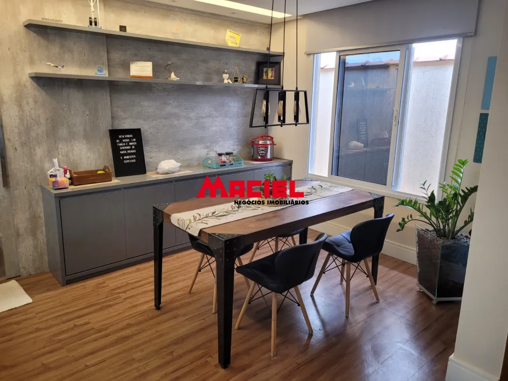 Comprar Casa / Padr&atilde;o em S&atilde;o Jos&eacute; dos Campos R$ 995.000,00 - Foto 1