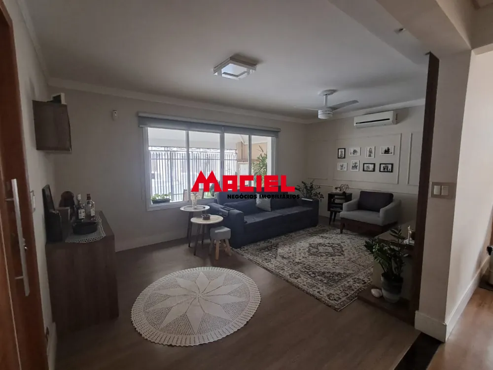 Comprar Casa / Padr&atilde;o em S&atilde;o Jos&eacute; dos Campos R$ 995.000,00 - Foto 26