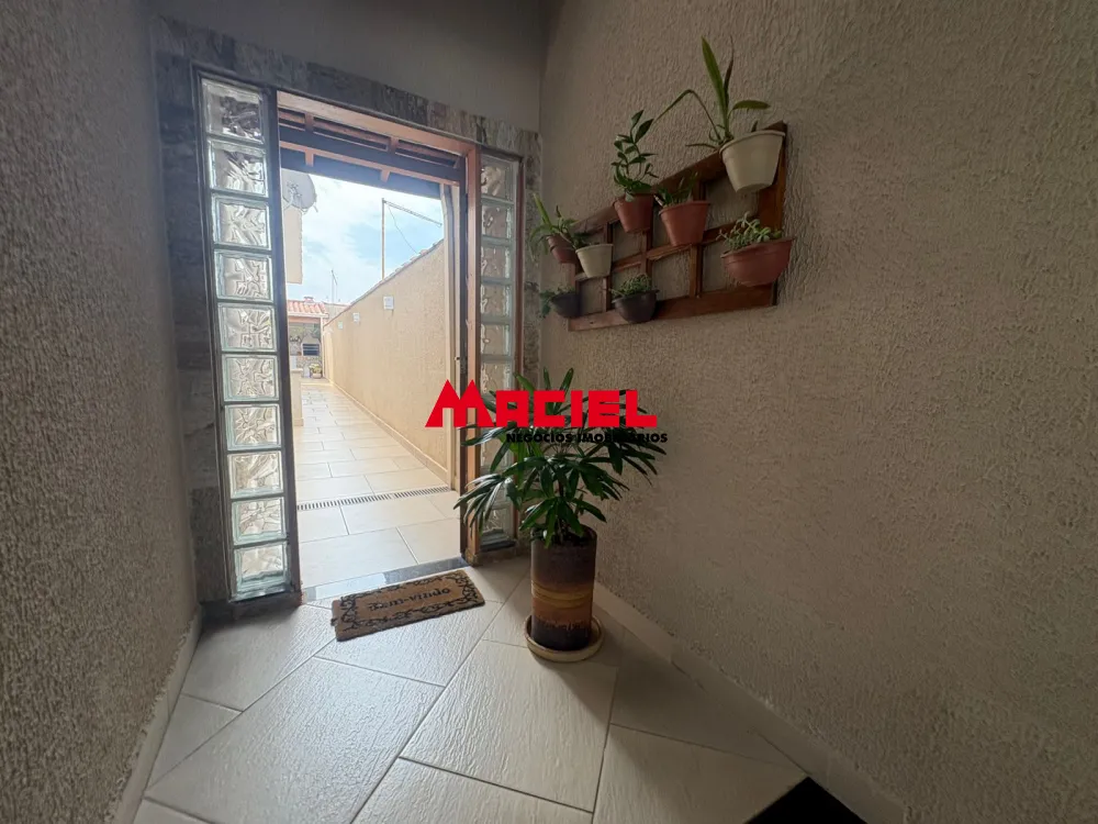 Comprar Casa / Padr&atilde;o em S&atilde;o Jos&eacute; dos Campos R$ 450.000,00 - Foto 11