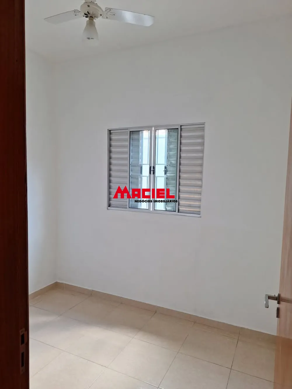 Comprar Casa / Padr&atilde;o em S&atilde;o Jos&eacute; dos Campos R$ 385.000,00 - Foto 8