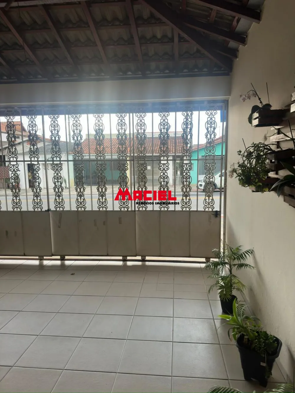 Comprar Casa / Padr&atilde;o em S&atilde;o Jos&eacute; dos Campos R$ 403.000,00 - Foto 2