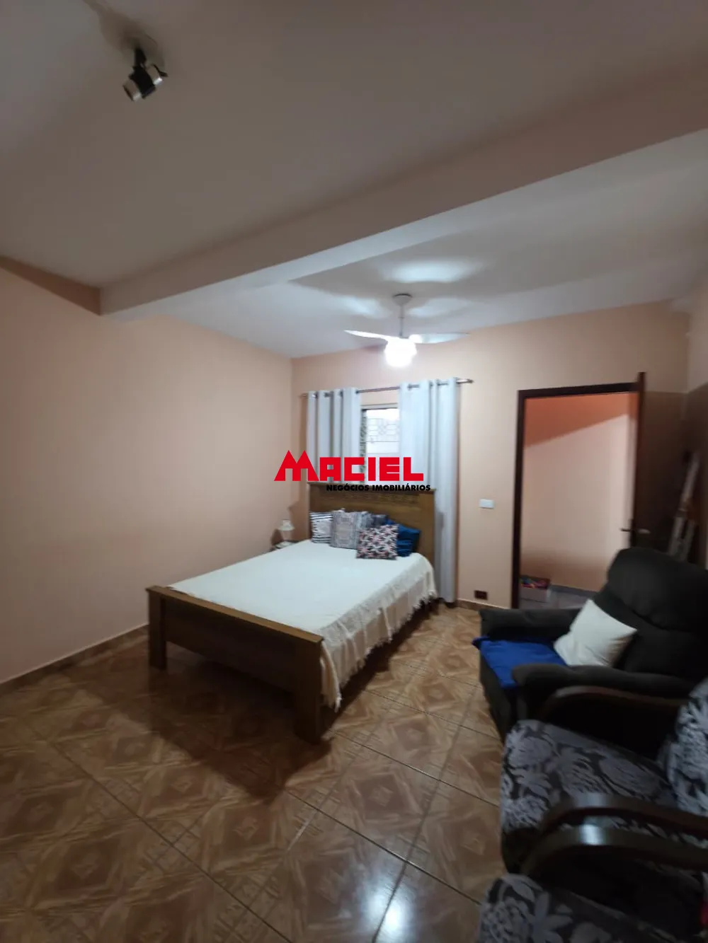 Comprar Casa / Padr&atilde;o em S&atilde;o Jos&eacute; dos Campos R$ 670.000,00 - Foto 15