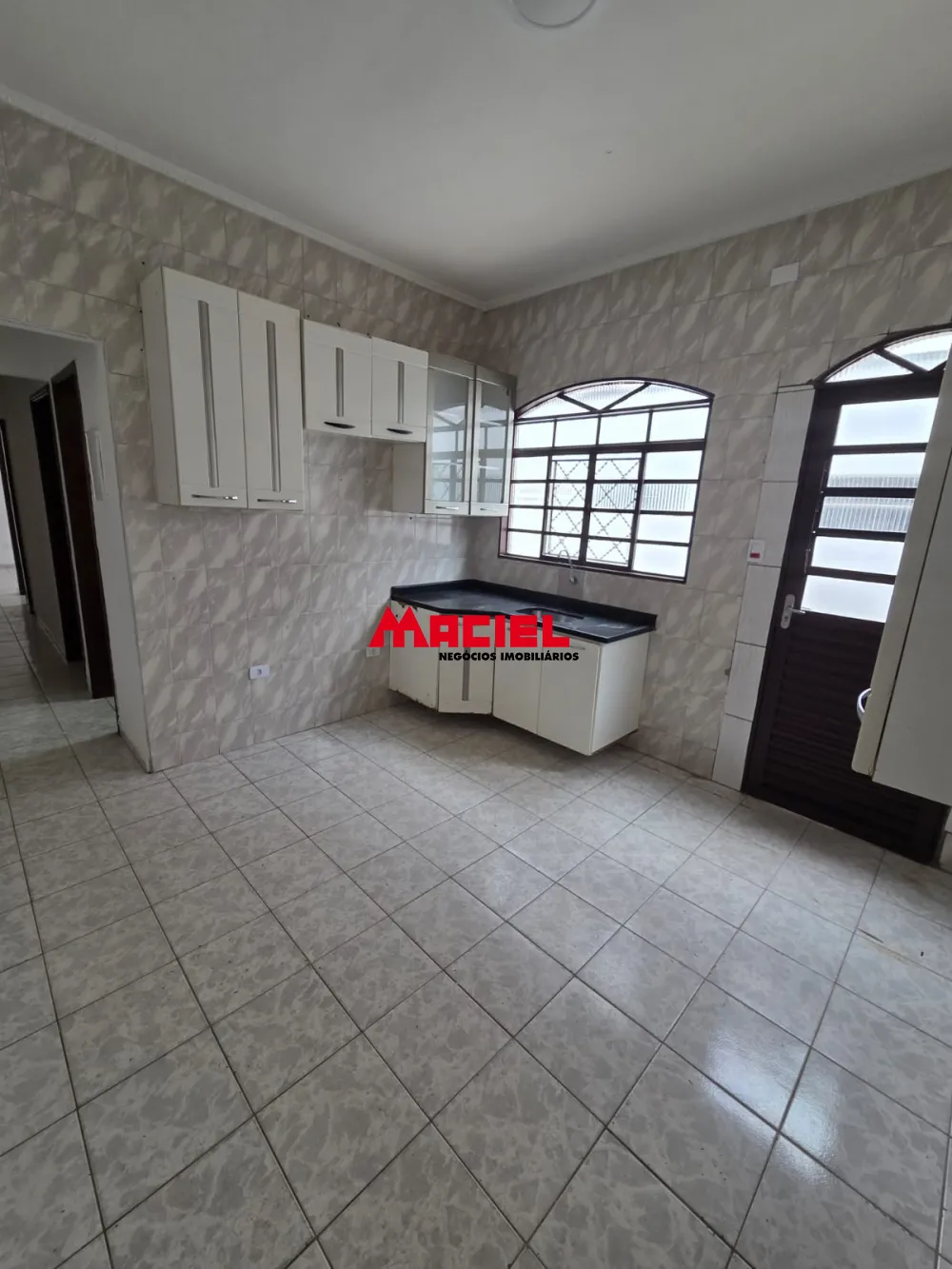 Comprar Casa / Padr&atilde;o em S&atilde;o Jos&eacute; dos Campos R$ 450.000,00 - Foto 7