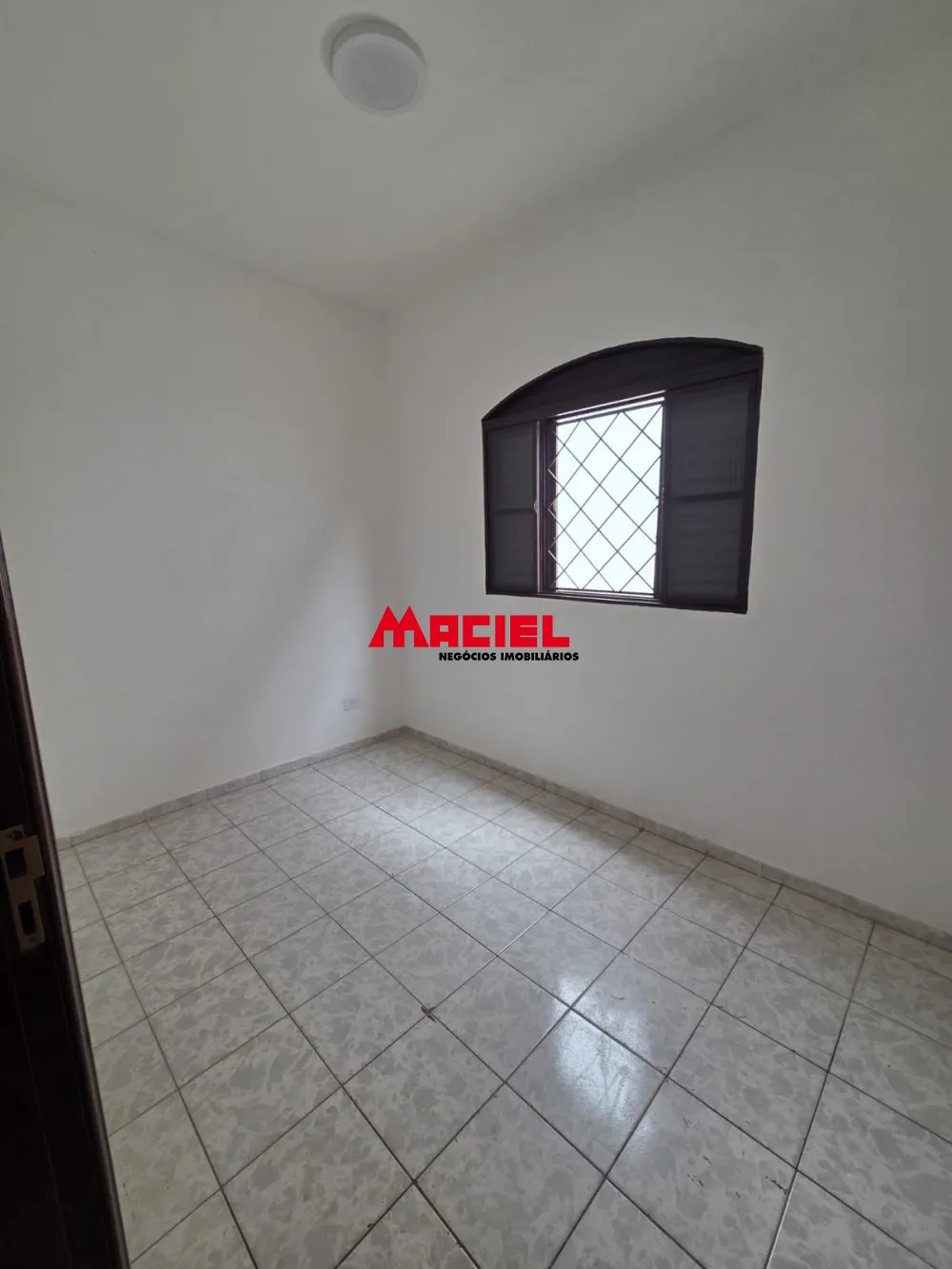 Comprar Casa / Padr&atilde;o em S&atilde;o Jos&eacute; dos Campos R$ 450.000,00 - Foto 16