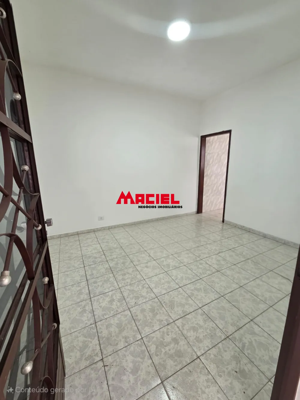 Comprar Casa / Padr&atilde;o em S&atilde;o Jos&eacute; dos Campos R$ 450.000,00 - Foto 4