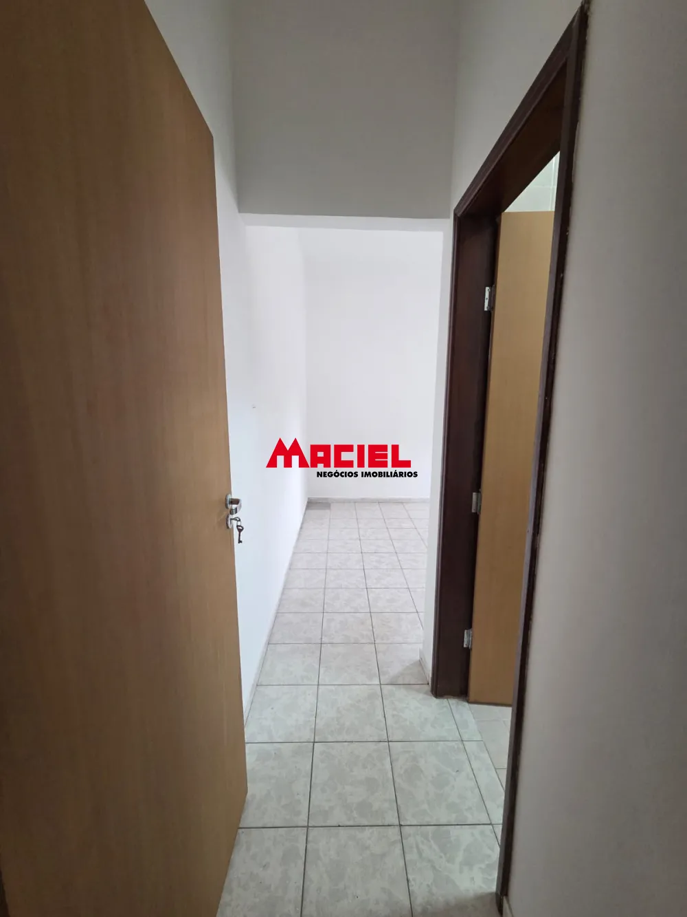 Comprar Casa / Padr&atilde;o em S&atilde;o Jos&eacute; dos Campos R$ 450.000,00 - Foto 17