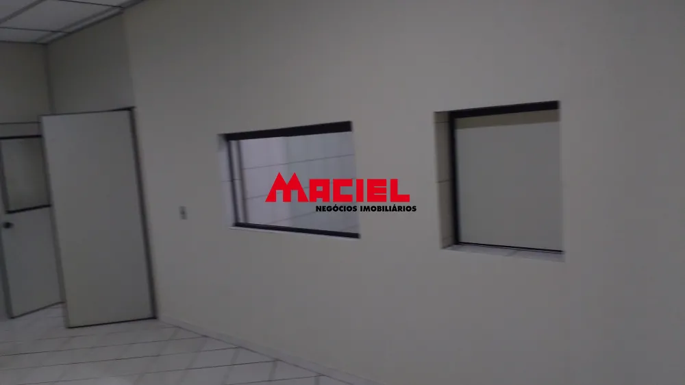 Alugar Comercial / Galp&atilde;o em S&atilde;o Jos&eacute; dos Campos R$ 15.000,00 - Foto 31