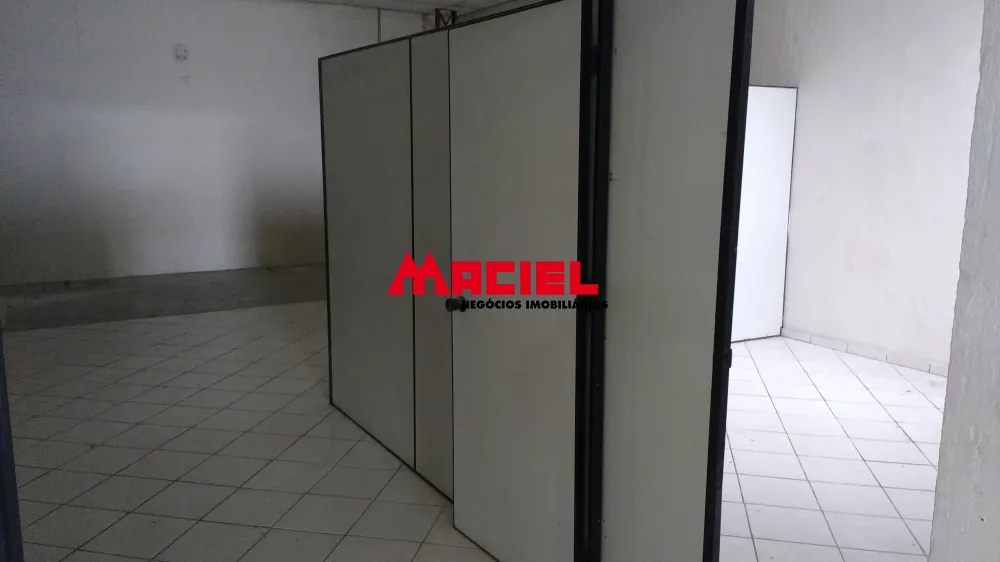 Alugar Comercial / Galp&atilde;o em S&atilde;o Jos&eacute; dos Campos R$ 15.000,00 - Foto 35