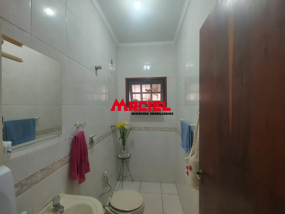 Comprar Casa / Sobrado em S&atilde;o Jos&eacute; dos Campos R$ 750.000,00 - Foto 4