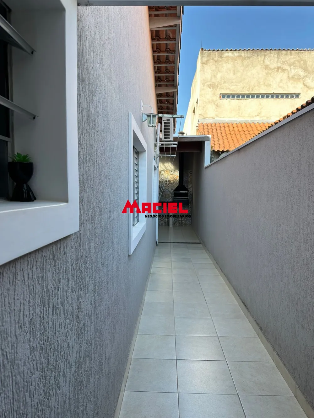 Comprar Casa / Padr&atilde;o em S&atilde;o Jos&eacute; dos Campos R$ 380.000,00 - Foto 5