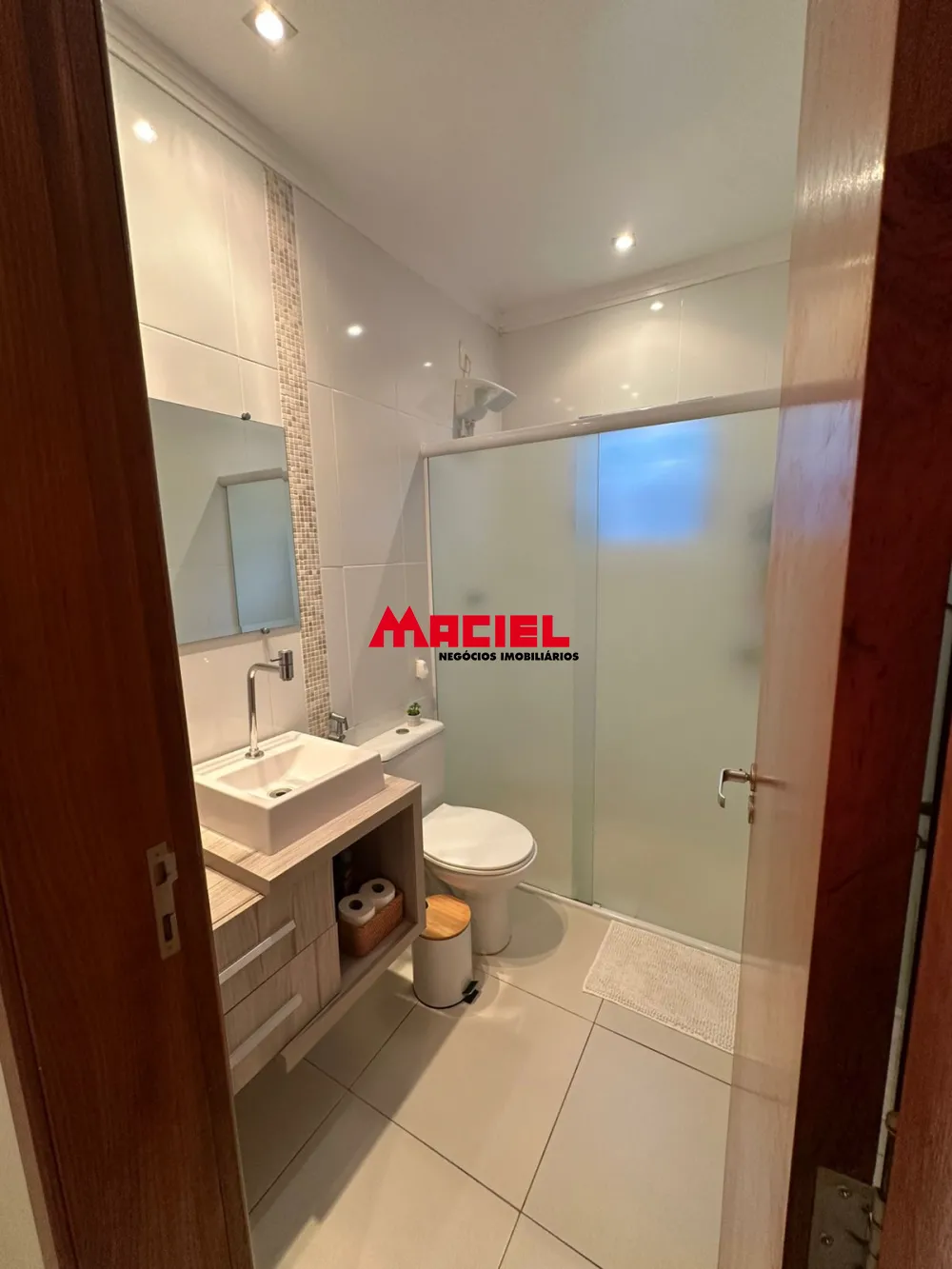 Comprar Casa / Padr&atilde;o em S&atilde;o Jos&eacute; dos Campos R$ 380.000,00 - Foto 19