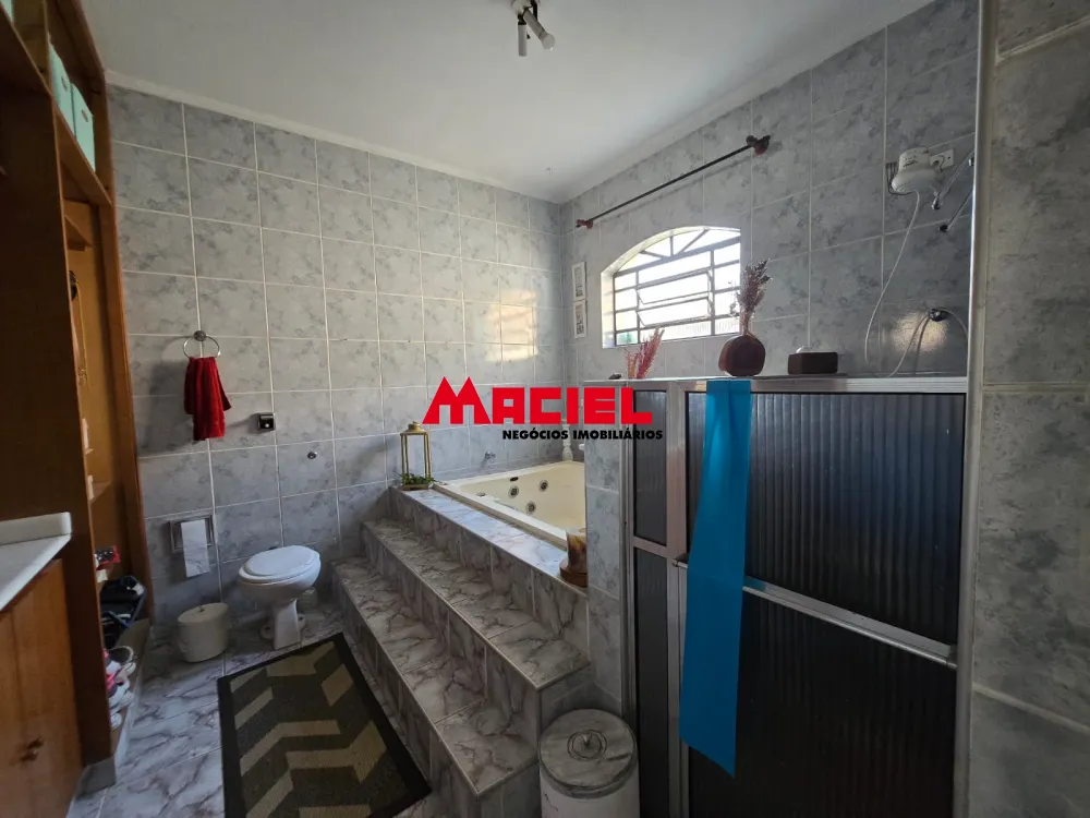 Comprar Casa / Padr&atilde;o em S&atilde;o Jos&eacute; dos Campos R$ 800.000,00 - Foto 3