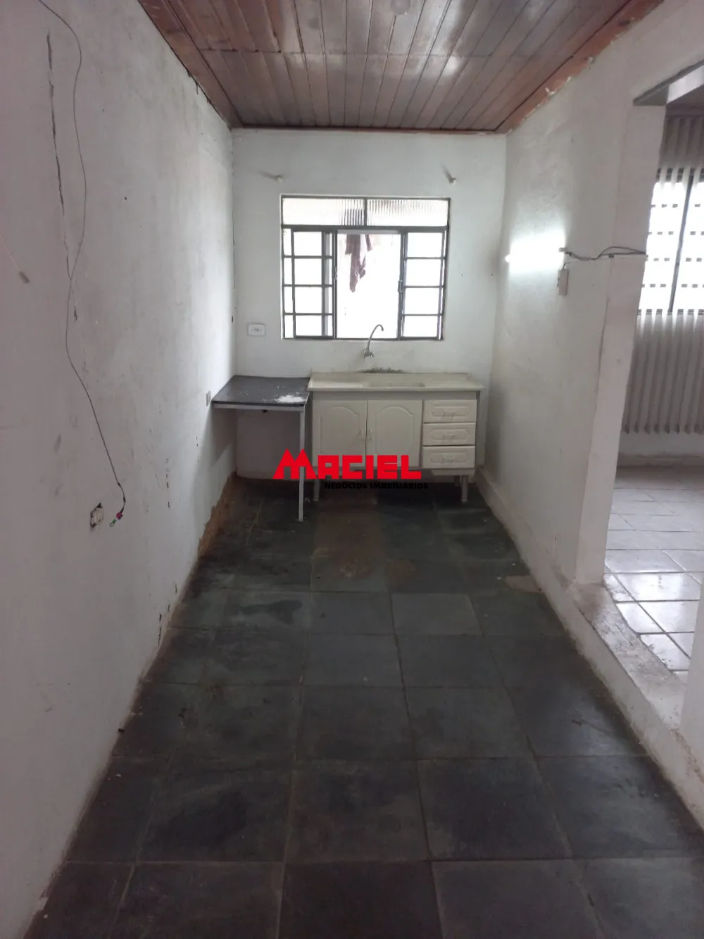 Alugar Casa / Ed&iacute;cula em S&atilde;o Jos&eacute; dos Campos R$ 1.200,00 - Foto 4