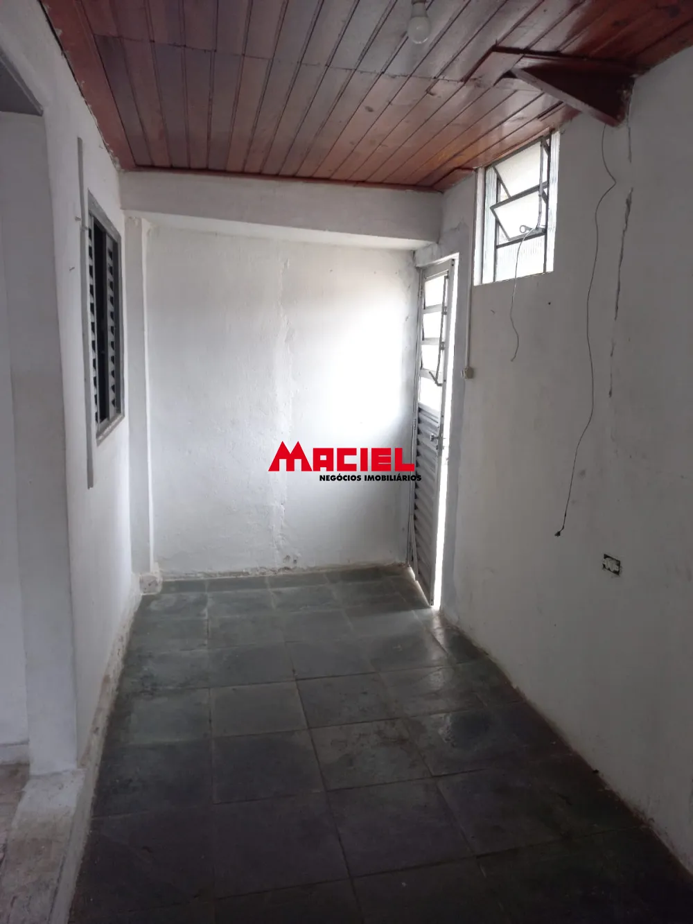 Alugar Casa / Ed&iacute;cula em S&atilde;o Jos&eacute; dos Campos R$ 1.200,00 - Foto 5