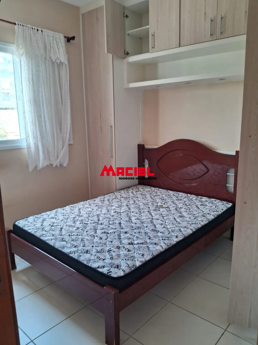 Alugar Apartamento / Mobiliado em S&atilde;o Jos&eacute; dos Campos R$ 2.700,00 - Foto 16
