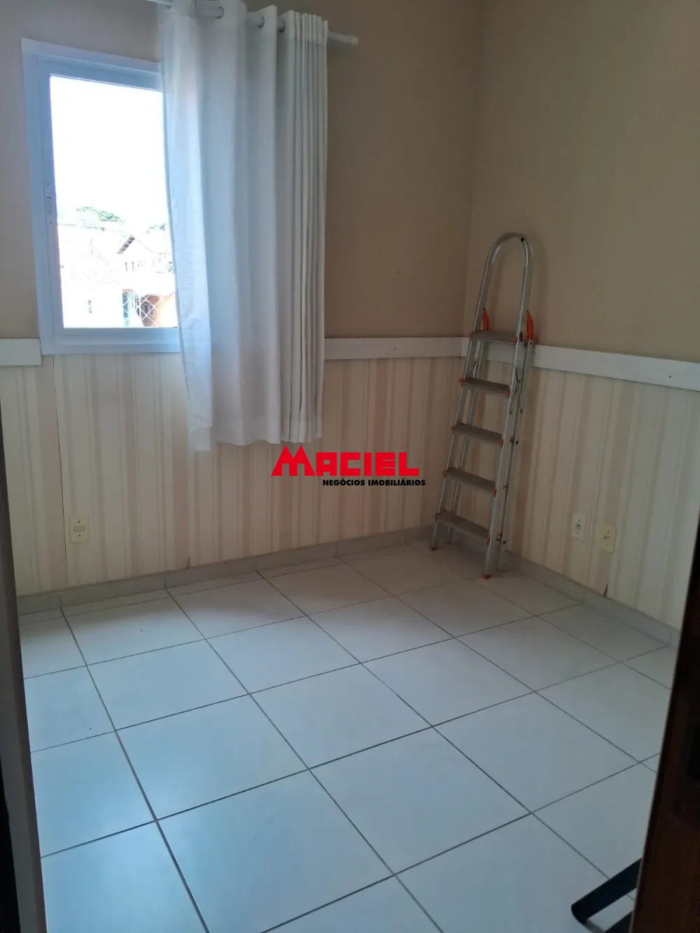 Alugar Apartamento / Mobiliado em S&atilde;o Jos&eacute; dos Campos R$ 2.700,00 - Foto 18