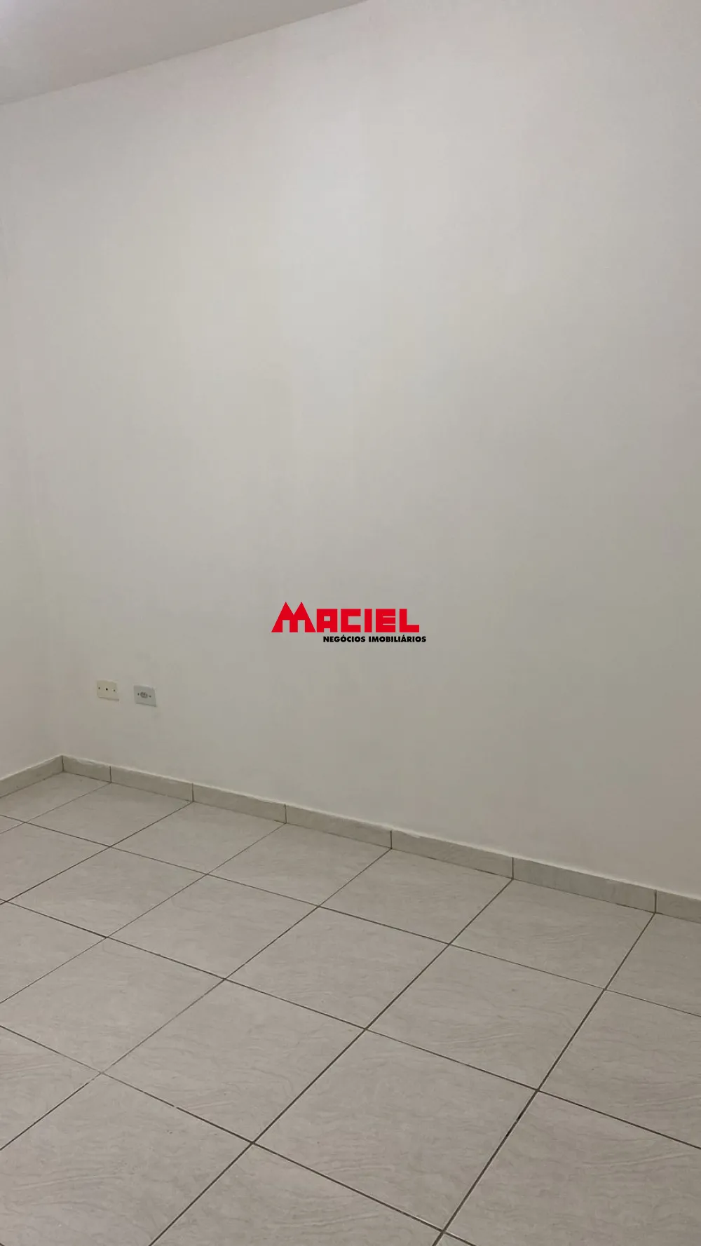 Alugar Casa / Sobrado em S&atilde;o Jos&eacute; dos Campos R$ 2.500,00 - Foto 10
