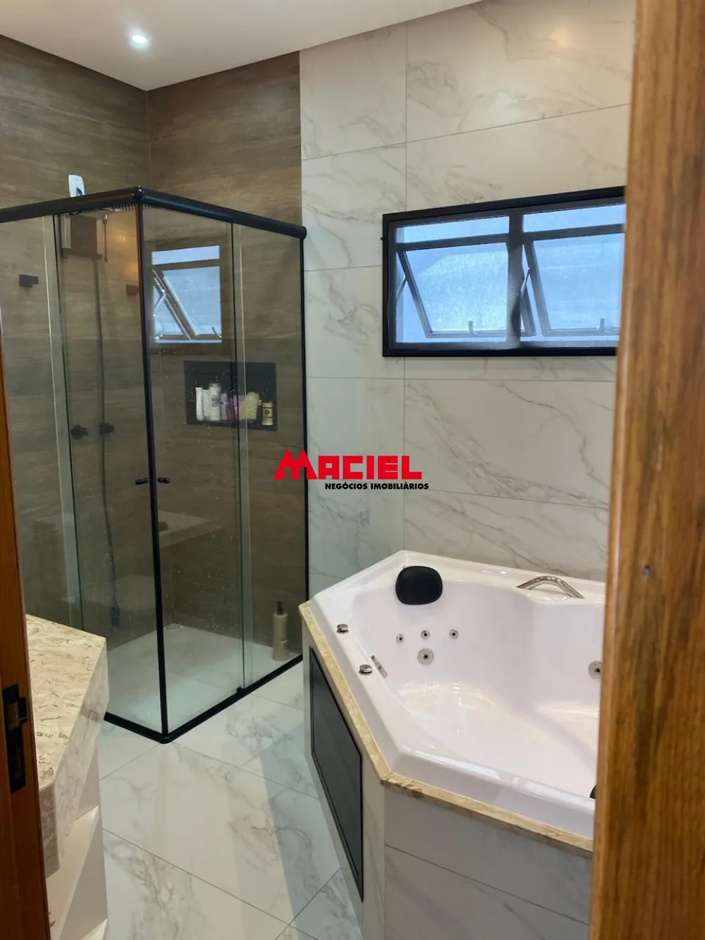 Comprar Casa / Condom&iacute;nio em Jacare&iacute; R$ 1.450.000,00 - Foto 9